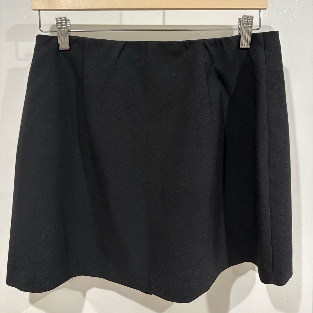 Abercrombie & Fitch Black Mini Skirt